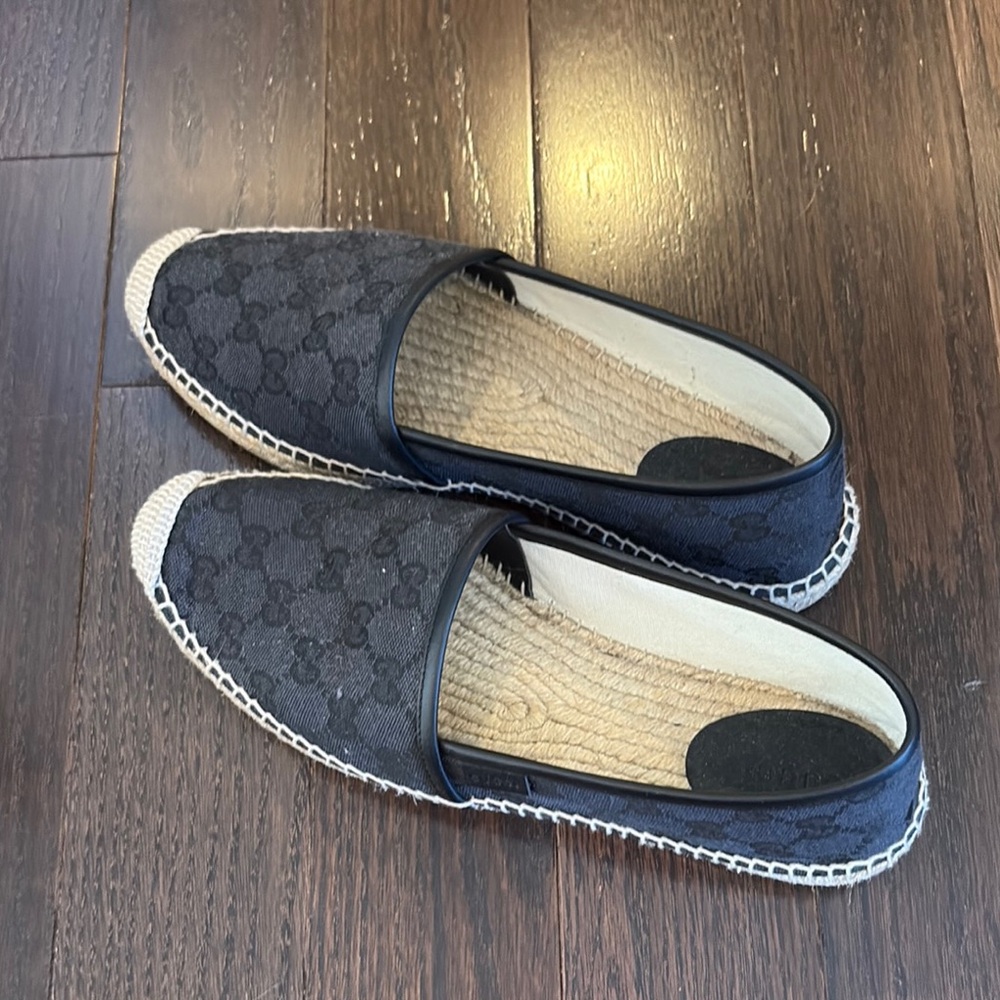 Gucci Black Espadrilles with Jute Soles - Picture 2 of 4